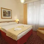 Romania Hotel 3*