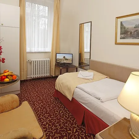 Romania 3*