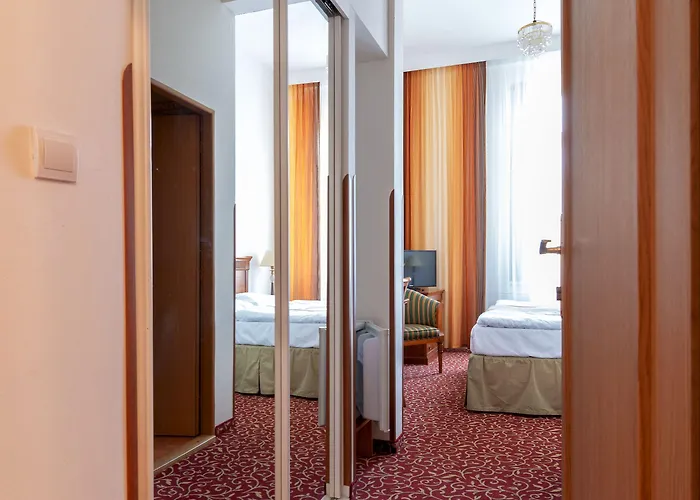 Romania Hotell 3*
