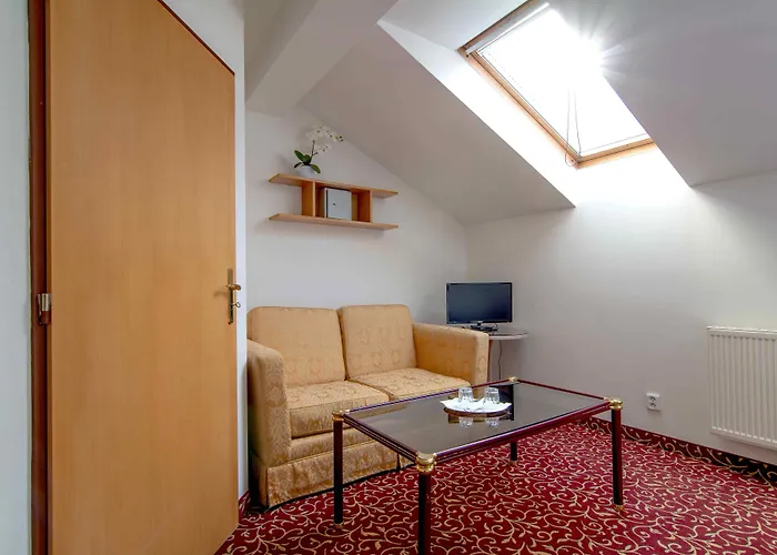 Romania Hotel 3*
